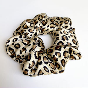 100% Silk Large Scrunchie - Leopard Print - Kavalerie - SCRUNCHIE -