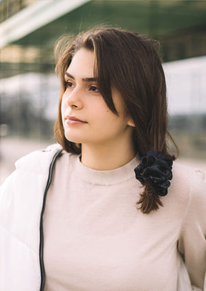 100% Silk Large Scrunchie - Jet Black - Kavalerie - SCRUNCHIE -