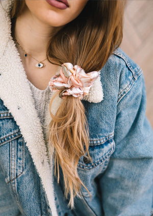 100% Silk Large Scrunchie - Bloom Oriental - Kavalerie - SCRUNCHIE -